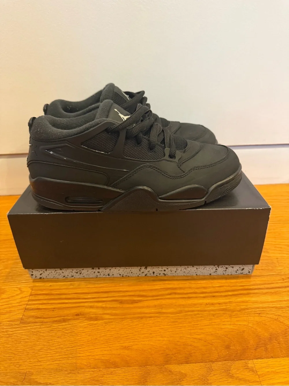 Jordan Men's Black Low-Top Sneakers